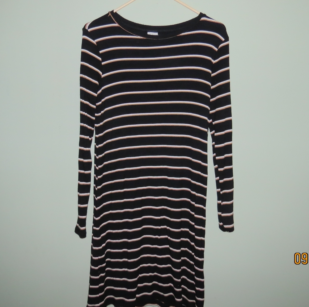 Long sleeve dress perfect for this fall🤍